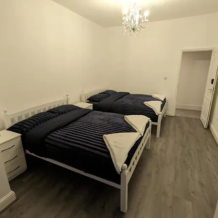 Rayan'S Lodge Stratford Londen Buitenkant foto